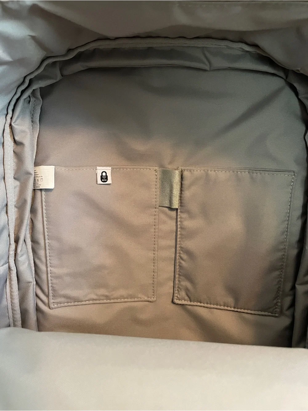 Baggallini Coastal Flip Lock Backpack in Moonrock